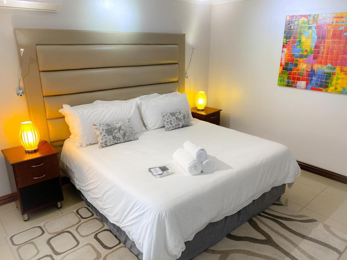 The Meritus Guest House Westville Buitenkant foto